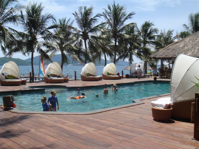 Green Sukabumi Stone for Pool in Vietnam Project - Ana Mandara Resort Pool